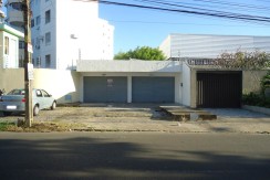 (Cod: 766) Rua Mons. Dantas, 1931, lojas B – Centro